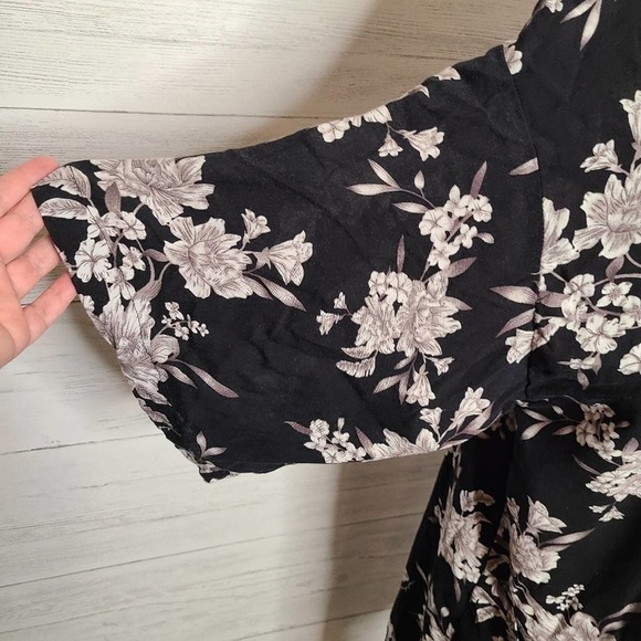Vintage Boho Floral Black White Kimono, Summer Beach Robe Cover, One Size - Picture 3 of 12